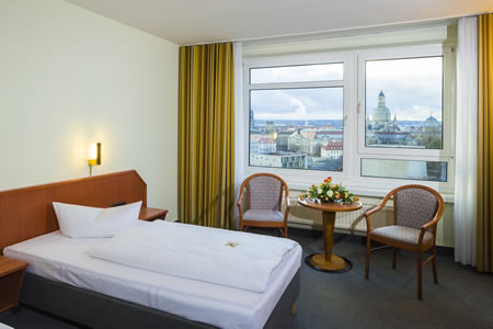 Hotel Am Terrassenufer in Dresden