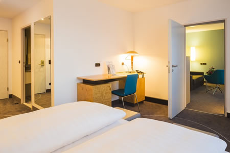 Hotel Am Terrassenufer in Dresden Hotel Am Terrassenufer in Dresden